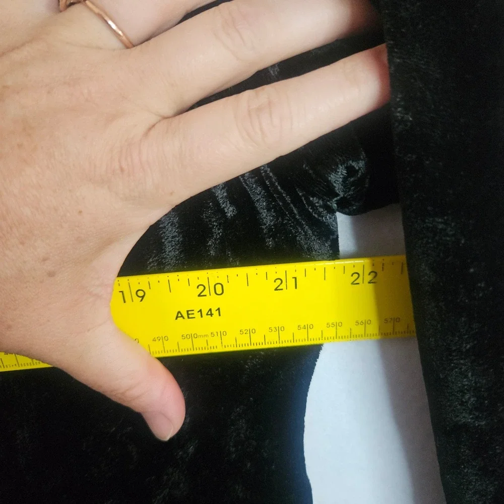 Soft Surroundings Black Velvet Embroidered Duster Coat Jacket Gold Lining Large - Picture 7 of 14